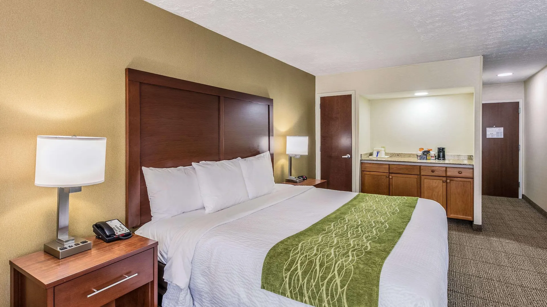 Comfort Inn Medford-Long Island 3*, Medford United States