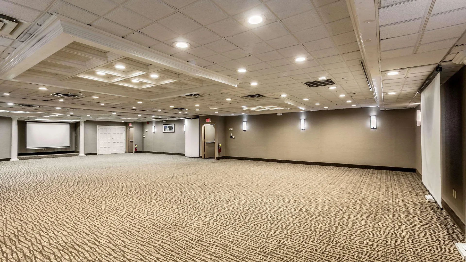 Comfort Inn Medford-Long Island