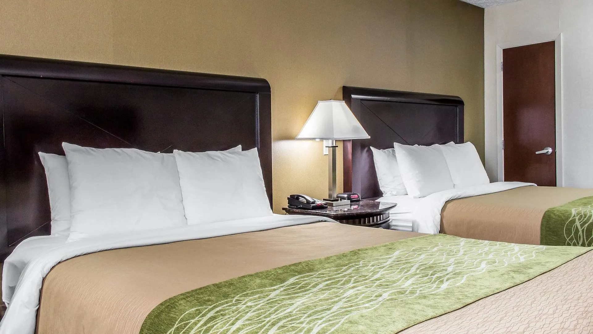 Comfort Inn Medford-Long Island 3*, Medford