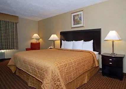 Comfort Inn Medford-Long Island