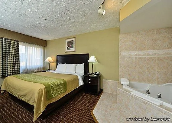 ***  Comfort Inn Medford-Long Island United States