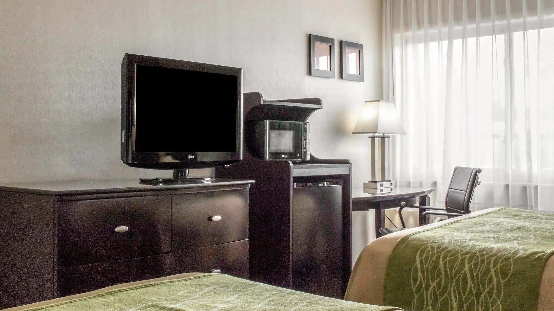 Comfort Inn Medford-Long Island