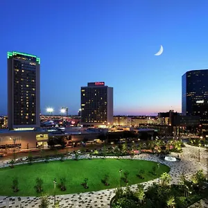 https://hilton-st-louis-at-the-ballpark.saint-louishotels.com